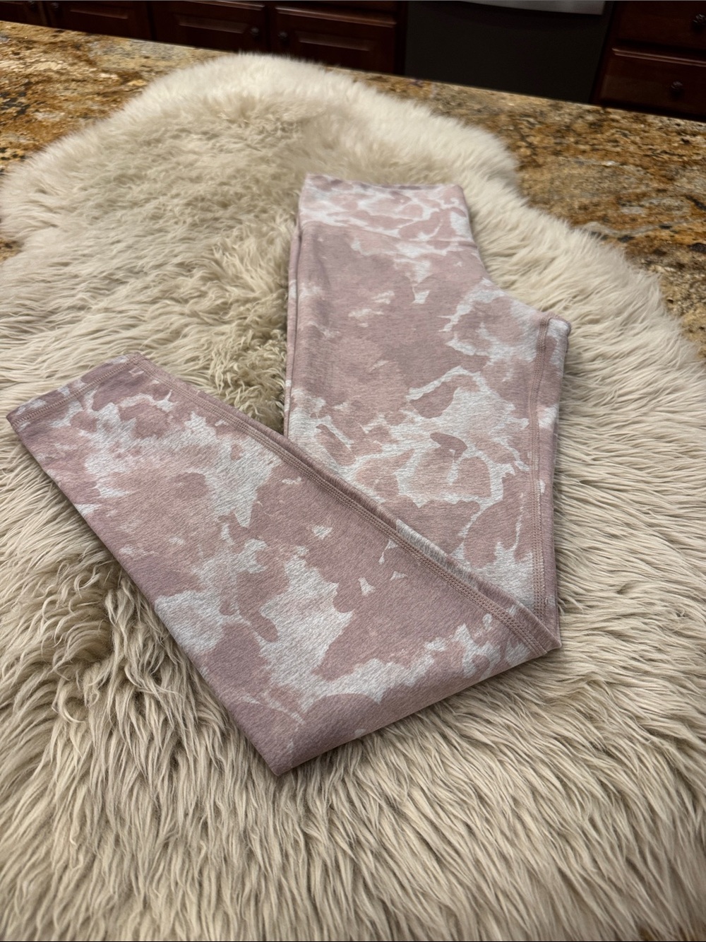 Vuori Elevation leggings. Light pinkish and grey camouflage pattern. Size XS.